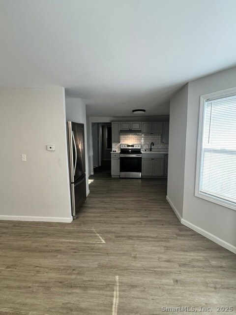 Building Photo - 45 Wood Ave