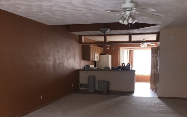 Building Photo - 6004 Park Ridge Rd