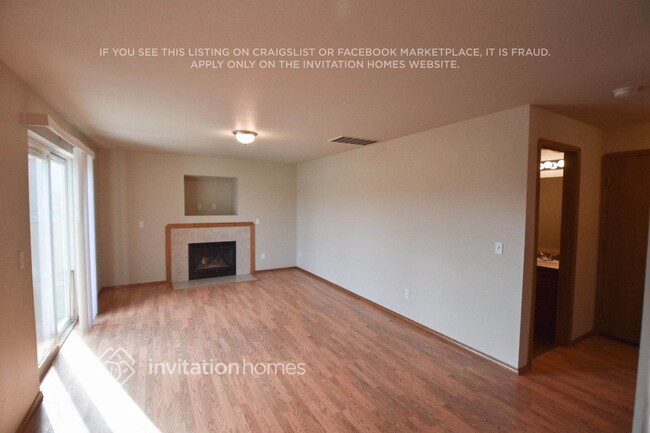 Building Photo - 13122 171st St E