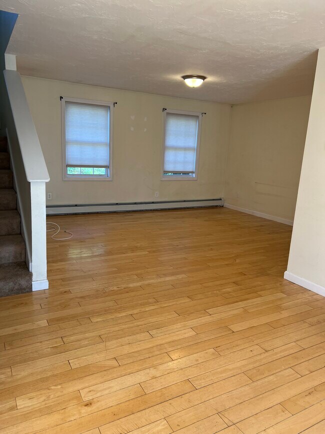 40 Heath St, Worcester, MA 01610 Townhome Rentals in Worcester MA