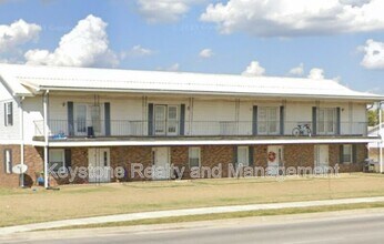 Building Photo - 270 Thompsonville Ln