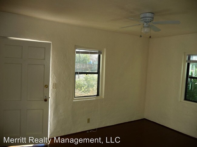Building Photo - 1413 N Palo Verde Blvd