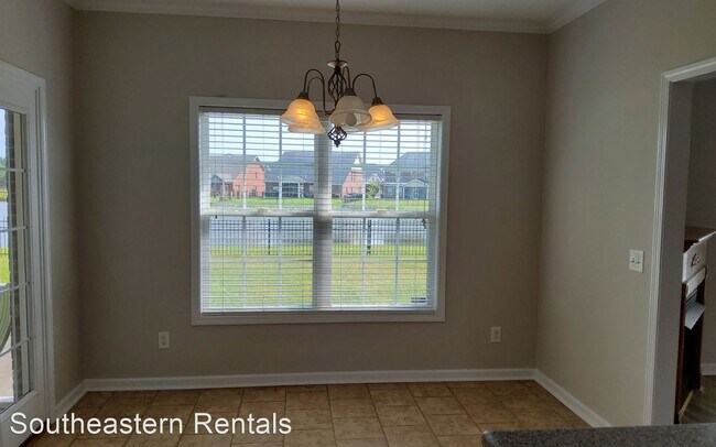 Foto del edificio - 4 br, 2 bath House - 2149 Balclutha Ln