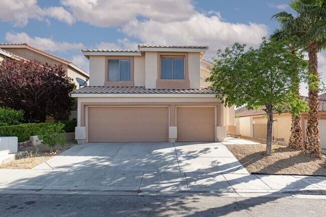 Foto del edificio - Great 5 Bedroom Home in Summerlin