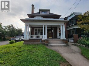 Building Photo - 43 Barnesdale Ave S