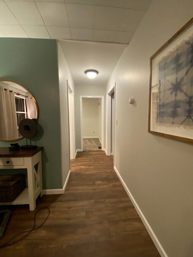 Foto del edificio - 1535 Kaiser Ave