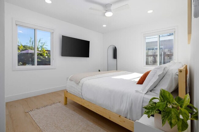 Foto del edificio - 3725 Jefferson St