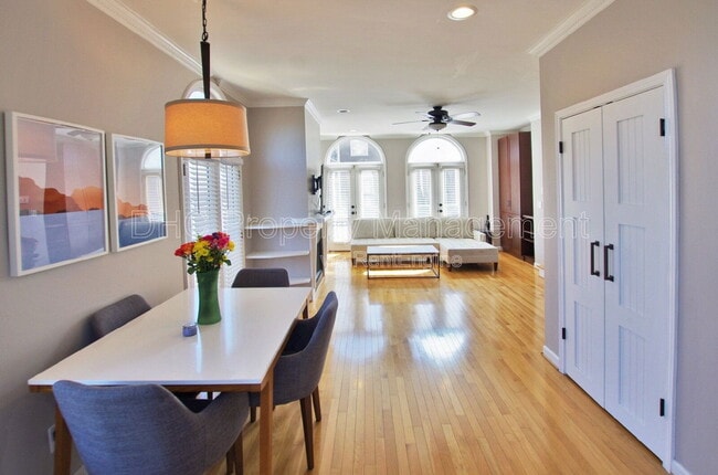 Foto del edificio - 835 Piedmont Ave NE