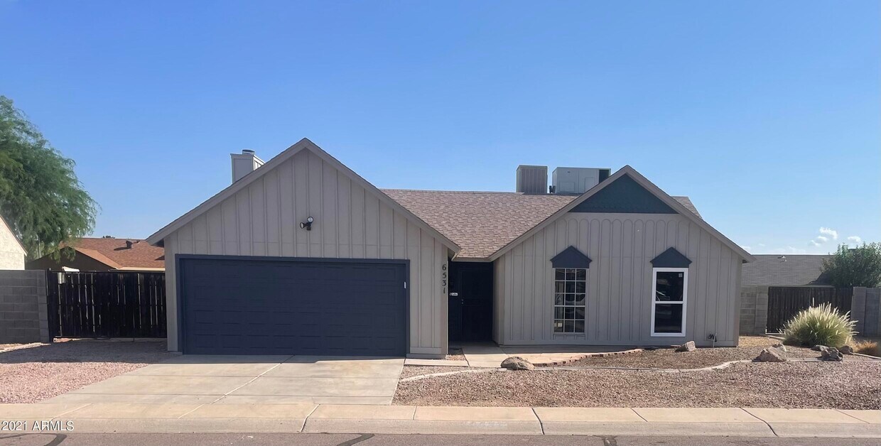 Primary Photo - 6531 W Aire Libre Ave
