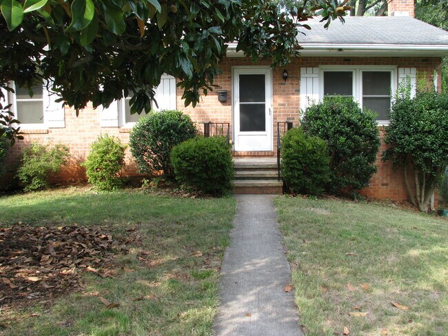 Foto del edificio - 1603 E Market St