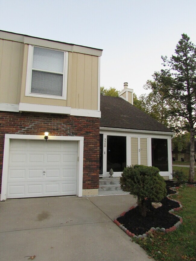 Foto del edificio - 3540 NE 72nd Terrace