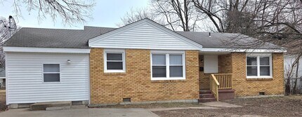 Building Photo - 1930 S Fremont Ave