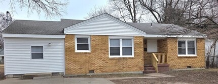 Building Photo - 1930 S Fremont Ave