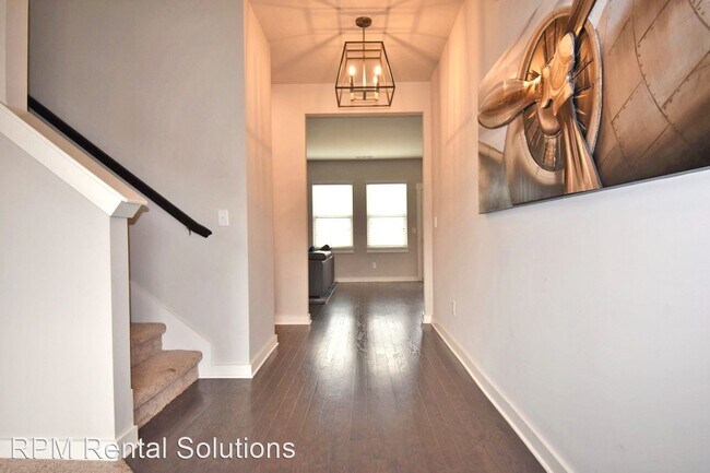 Foto del edificio - 4 br, 2.5 bath House - 4914 Kingdom Drive