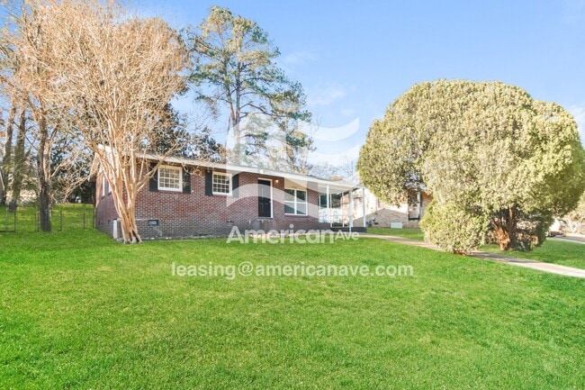 Foto del edificio - 4964 Gardiner Dr