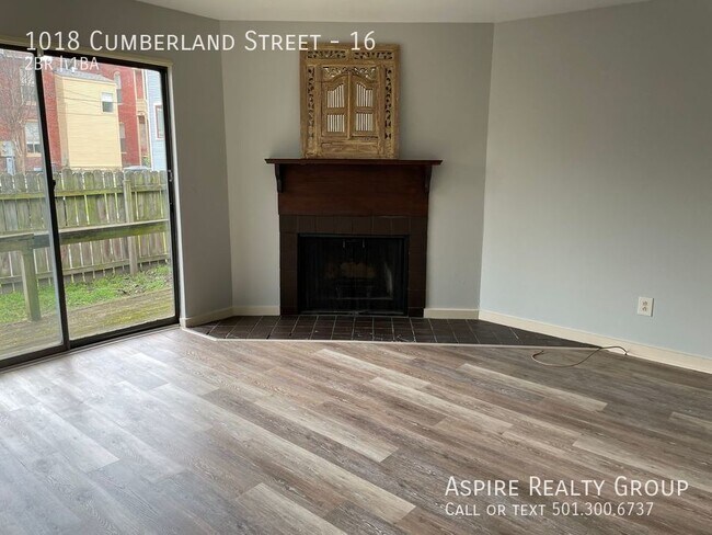 Foto del edificio - 2 Bedroom Downtown Townhome