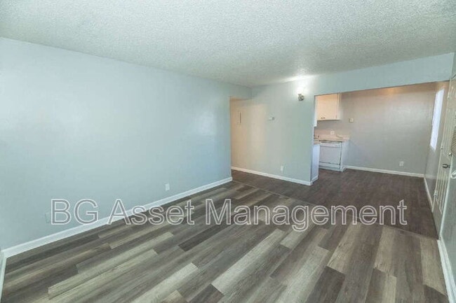 Photo - 1922 Ethan Way Apartment