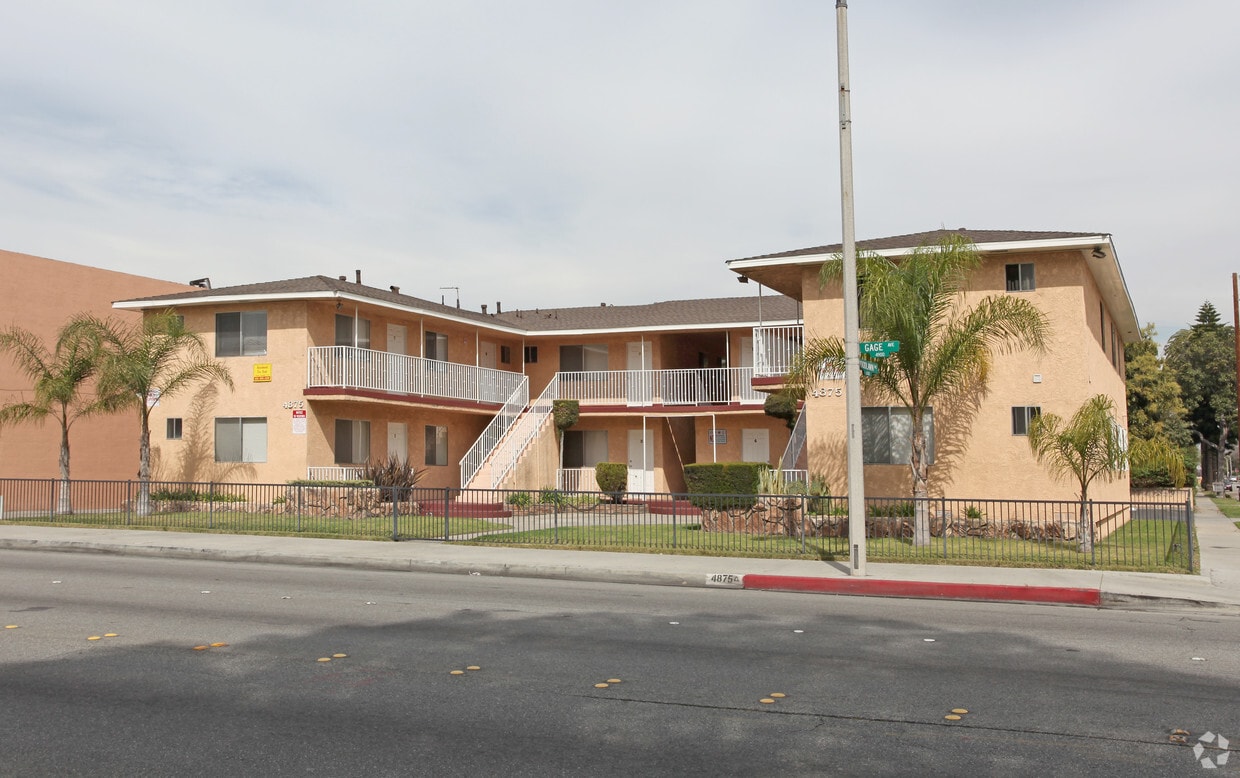 Building Photo - 4875 Gage Ave