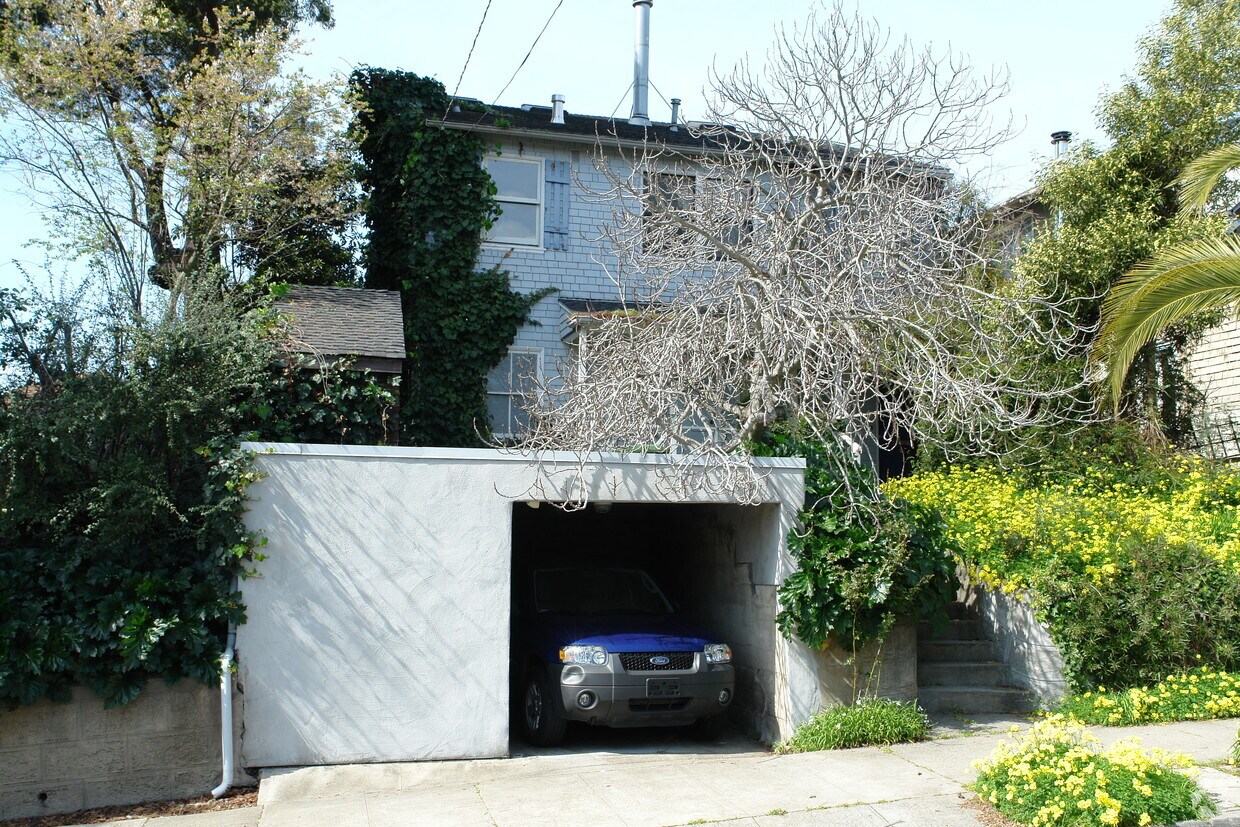Foto principal - 1416 Grant St