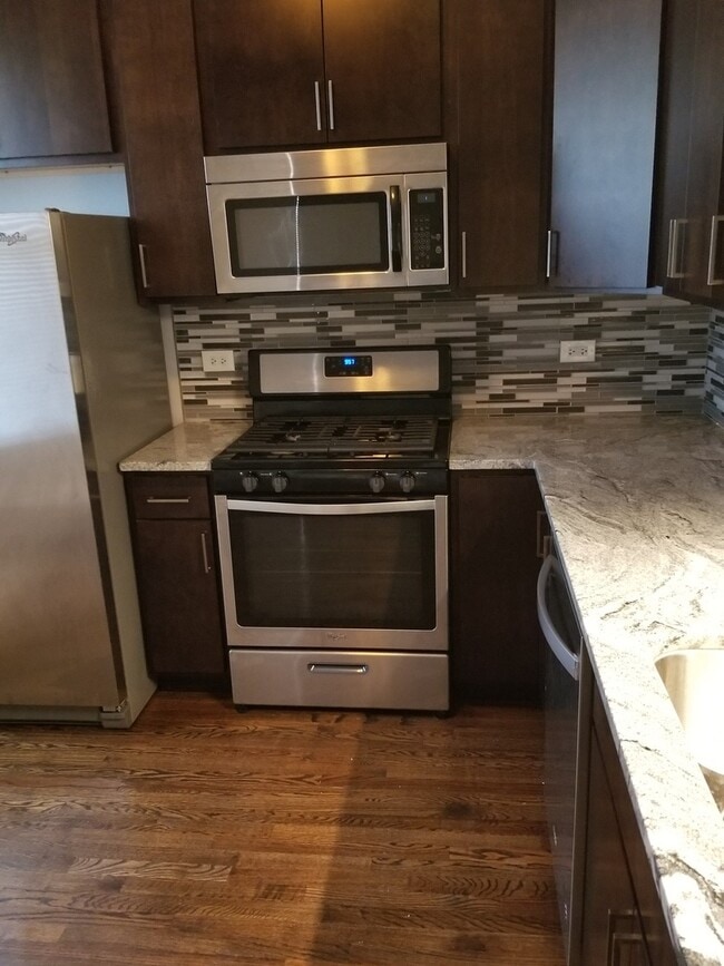 Building Photo - 7241 S Champlain Ave