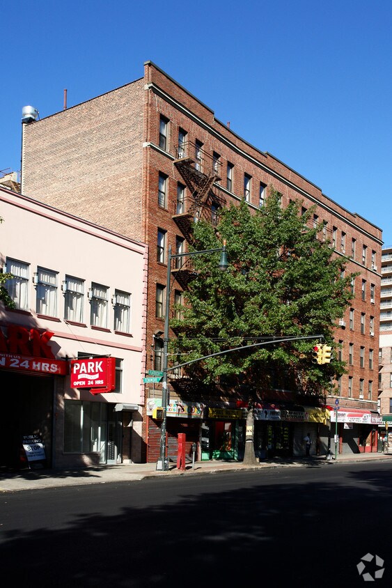 Building Photo - 620 Flatbush Ave