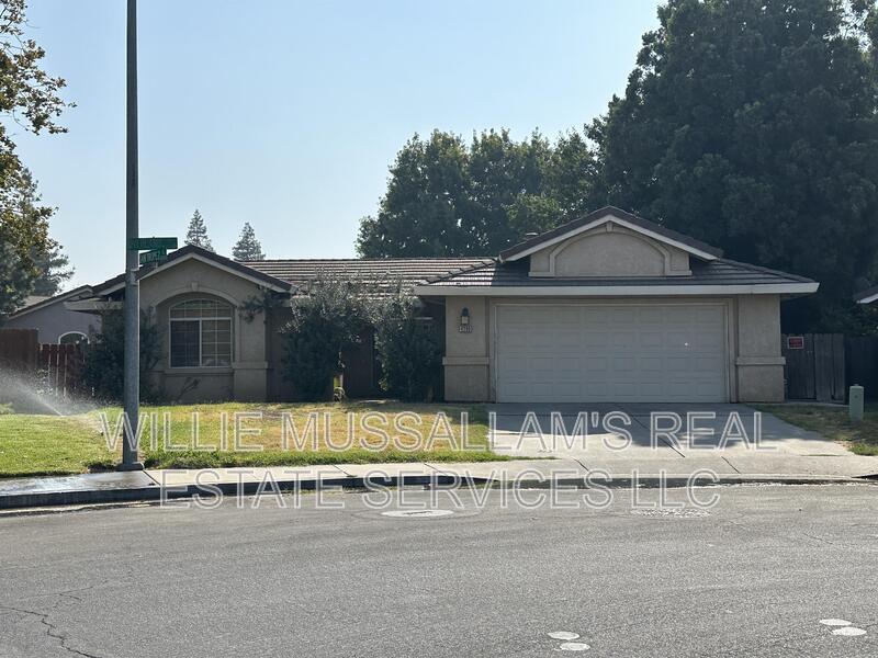 Primary Photo - 4200 Overland Pl