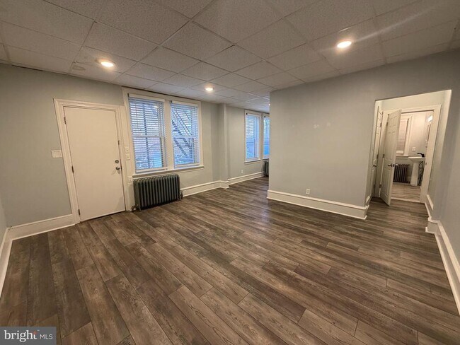 Foto del edificio - 1429 N Clayton St