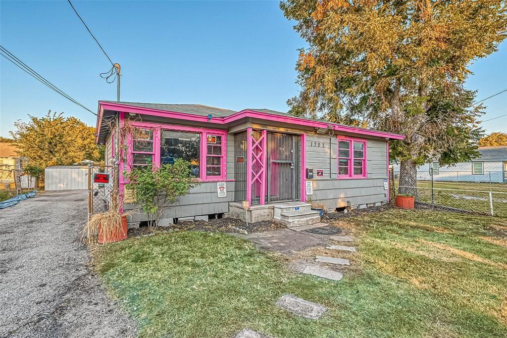 1707 Lockwood Dr, Houston, TX 77020 House Rental in Houston, TX