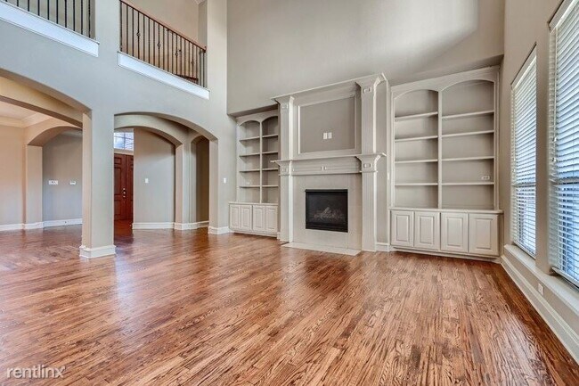 Foto del edificio - 5 br, 3.5 bath House - 144 Links Ln UNIT