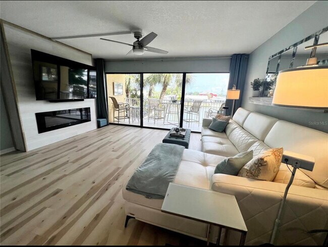 Building Photo - 316 Windrush Blvd