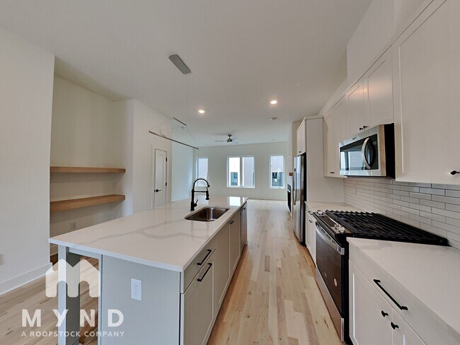 Foto del edificio - 1548 Millwood Pl