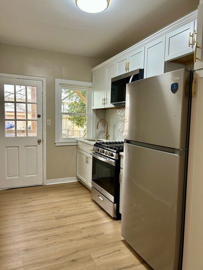 Cocina - 4146 Eierman Ave