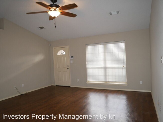 Foto del edificio - 3 br, 2 bath House - 2610 Red Oak Drive