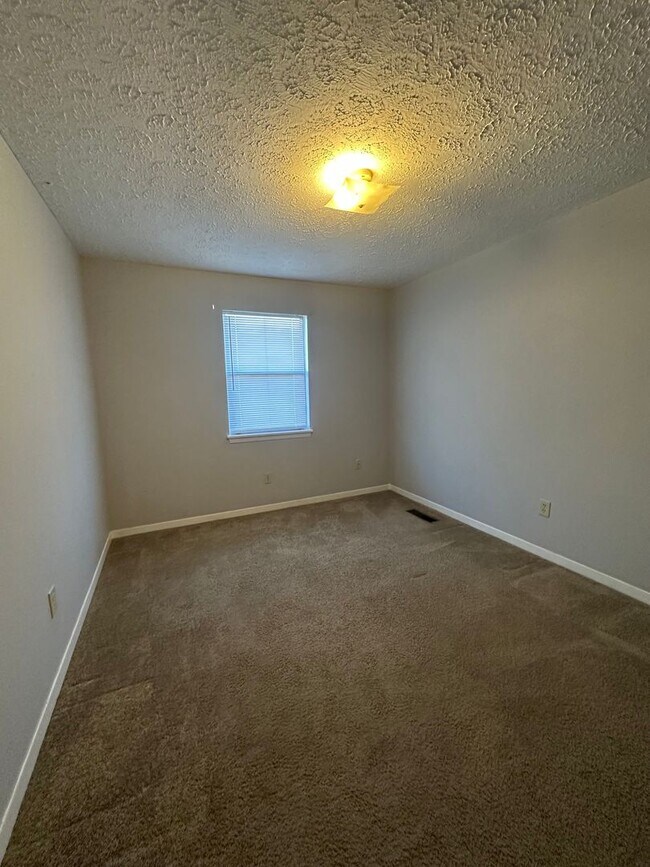 Foto del edificio - 2 Bedrooms 1.5 baths Townhouse, Kingsport TN