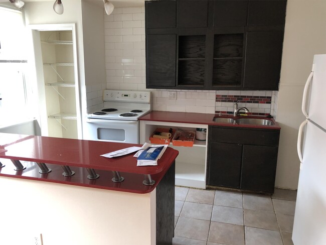 Building Photo - 4530 Marple St