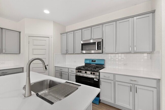 Foto del edificio - 13712 Clerk St
