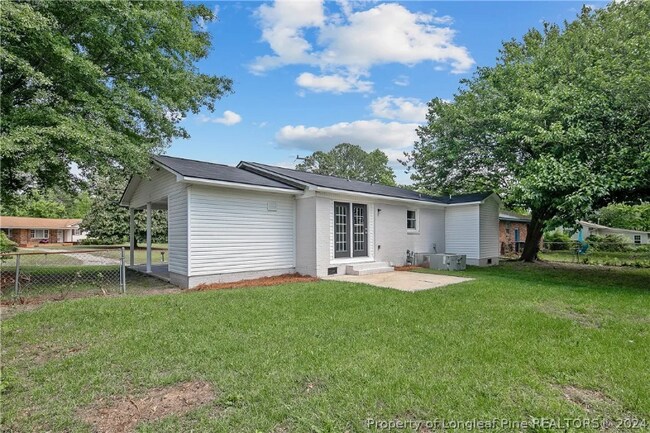 Foto del edificio - 4701 Friar Ave