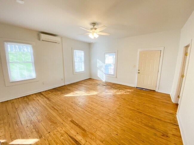 Foto del edificio - 501 NW 3rd Street