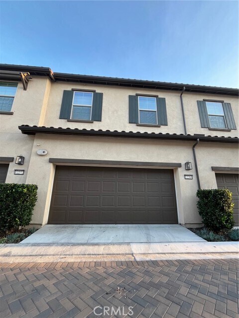 Foto del edificio - 12268 Summer