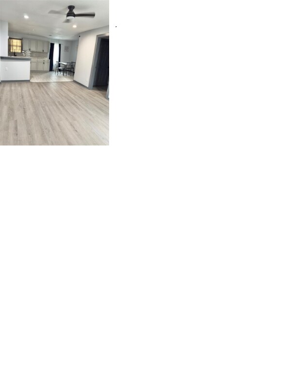 Building Photo - 5058 Idaho St