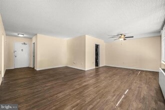 Building Photo - 3701 S George Mason Dr