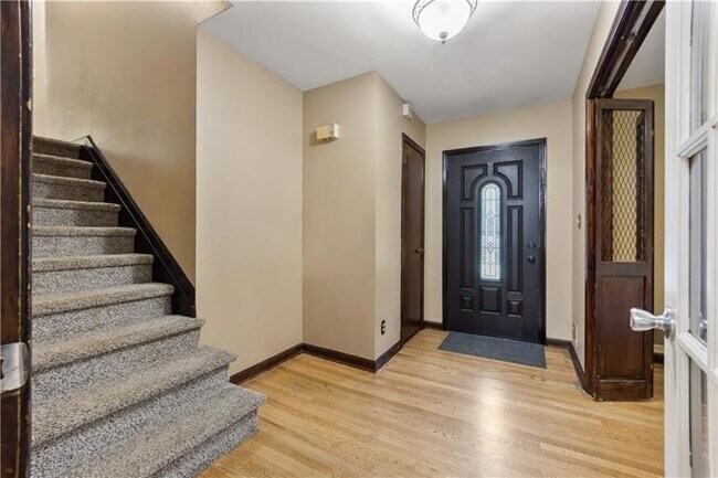 Foto del edificio - 3082 Briarleaf Dr
