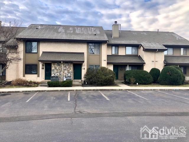 Building Photo - 48 Hampshire Dr