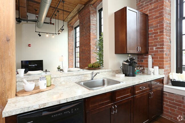 Kitchen - zCapitol Lofts