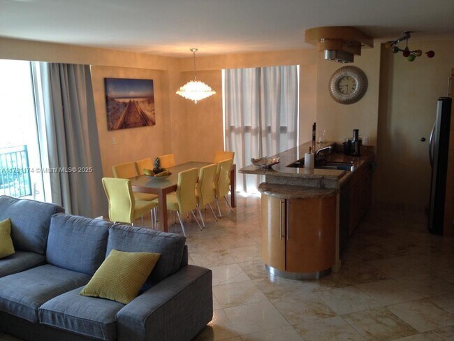 Foto del edificio - 17555 Atlantic Blvd