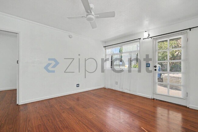 Foto del edificio - Unit Single bedroom