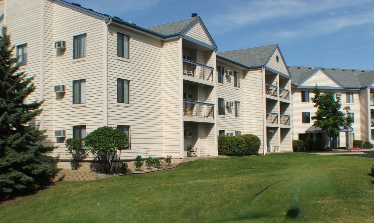 Primary Photo - City Gables