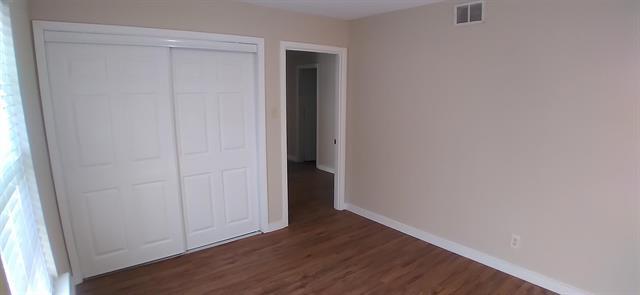 Building Photo - 2705 Highwood Dr