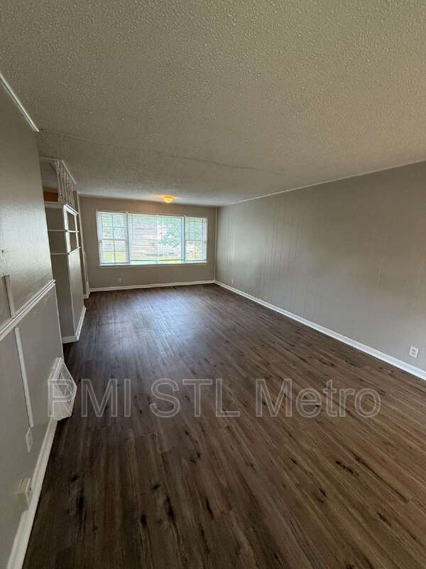 Foto del edificio - 1209 Kilgore Dr