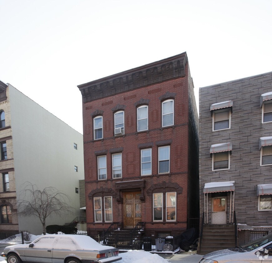 Foto del edificio - 90 Milton St